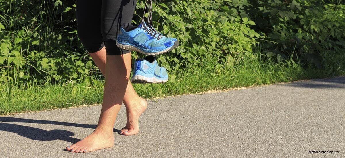 Warum du beim Running die Schuhe auch mal weglassen solltest